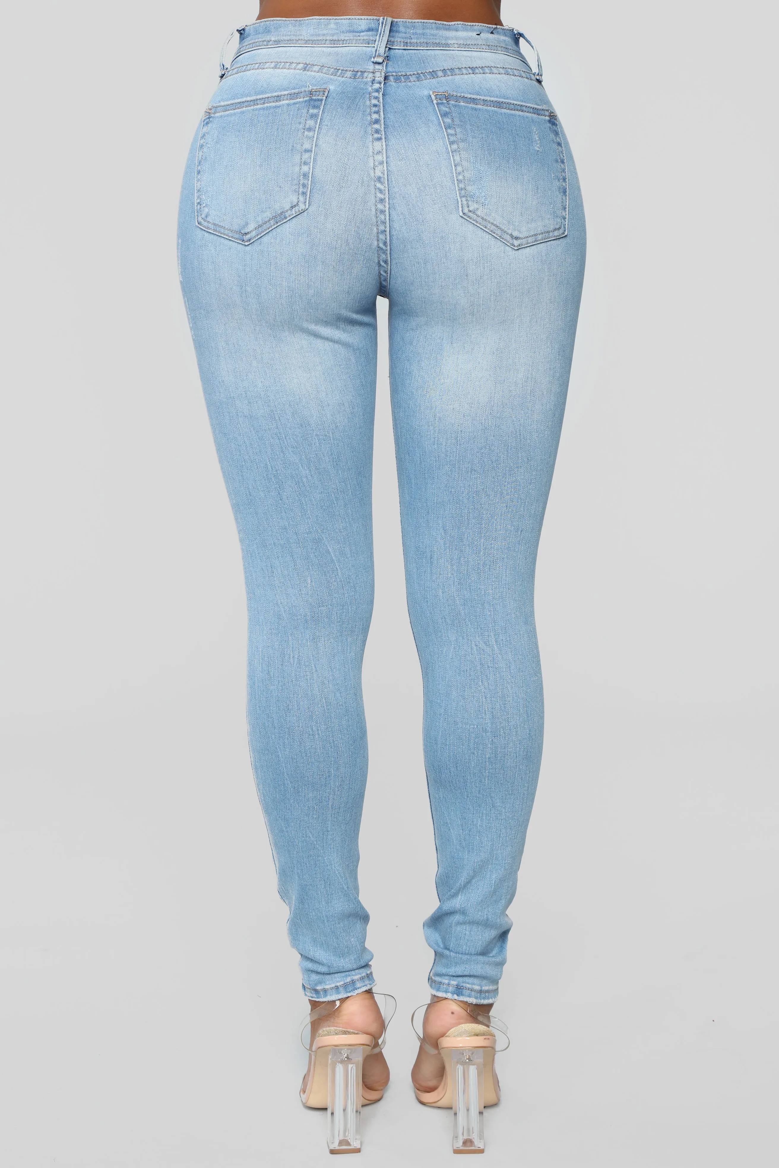 Appletini Ankle Jeans - Light Blue Wash