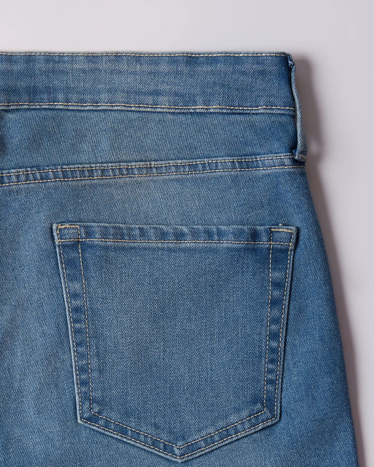 Heirloom Blue Stretch Jeans - Light Blue