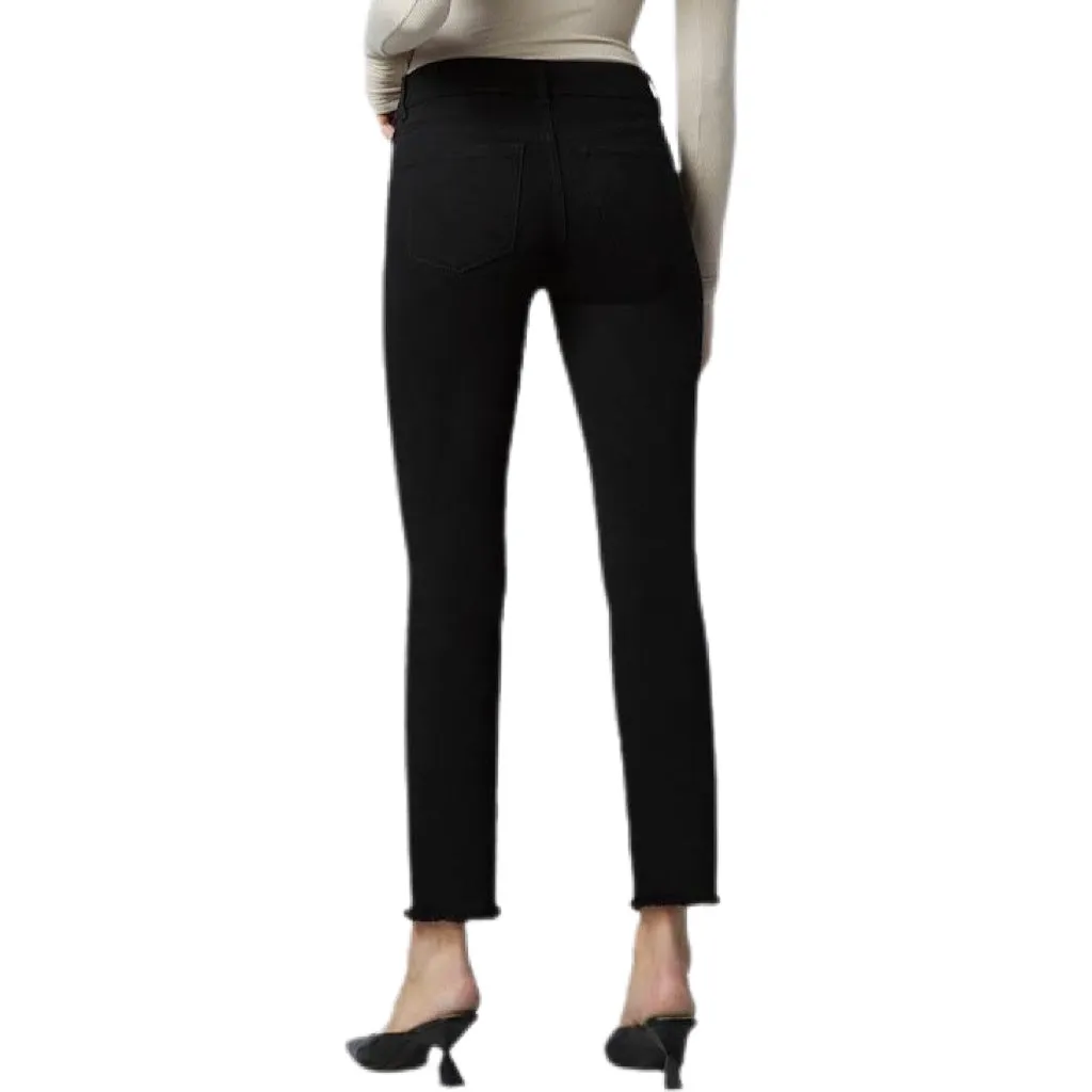 Mara Straight Mid Rise - Black Peached Raw.