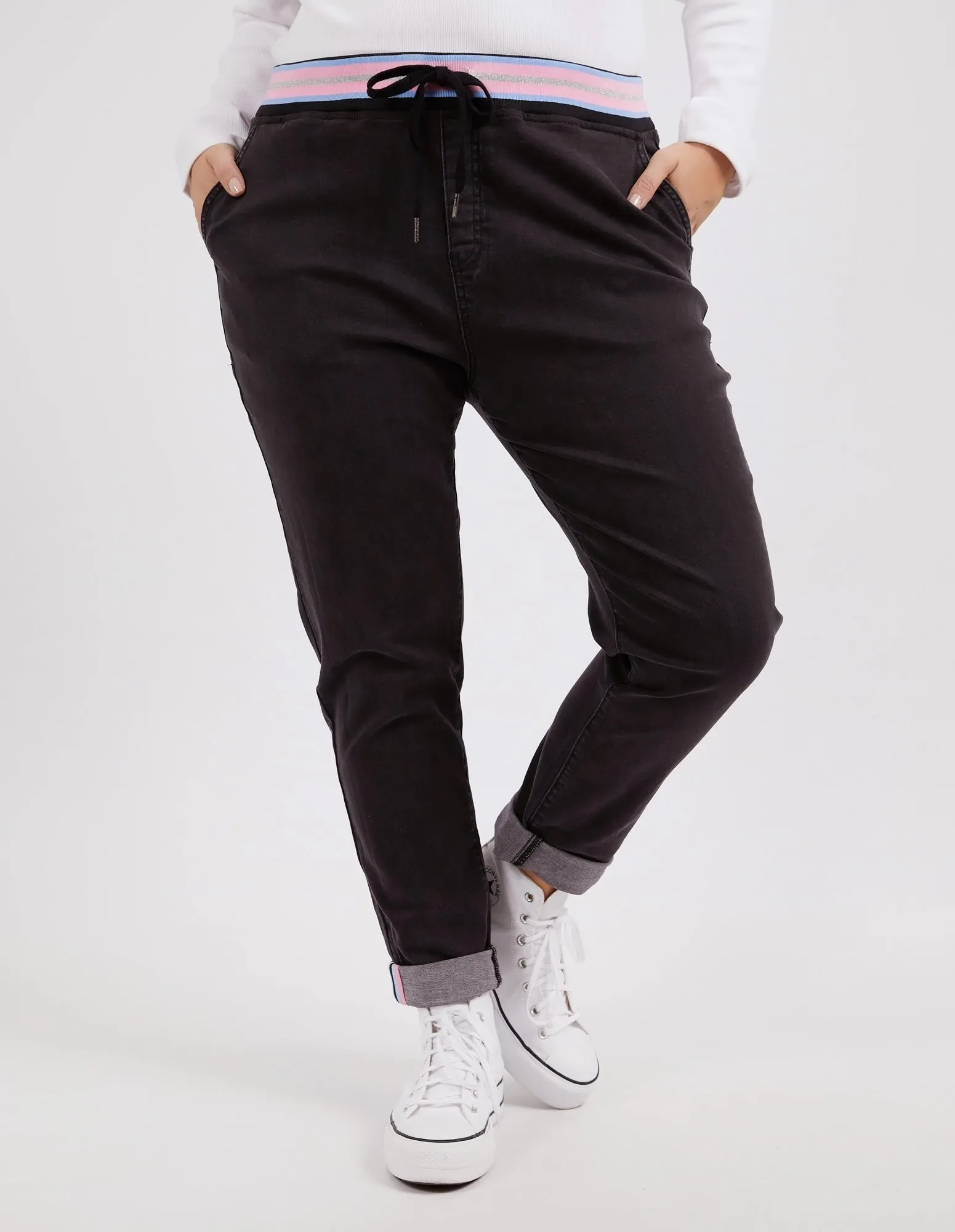 Melody Denim Jogger Washed Black