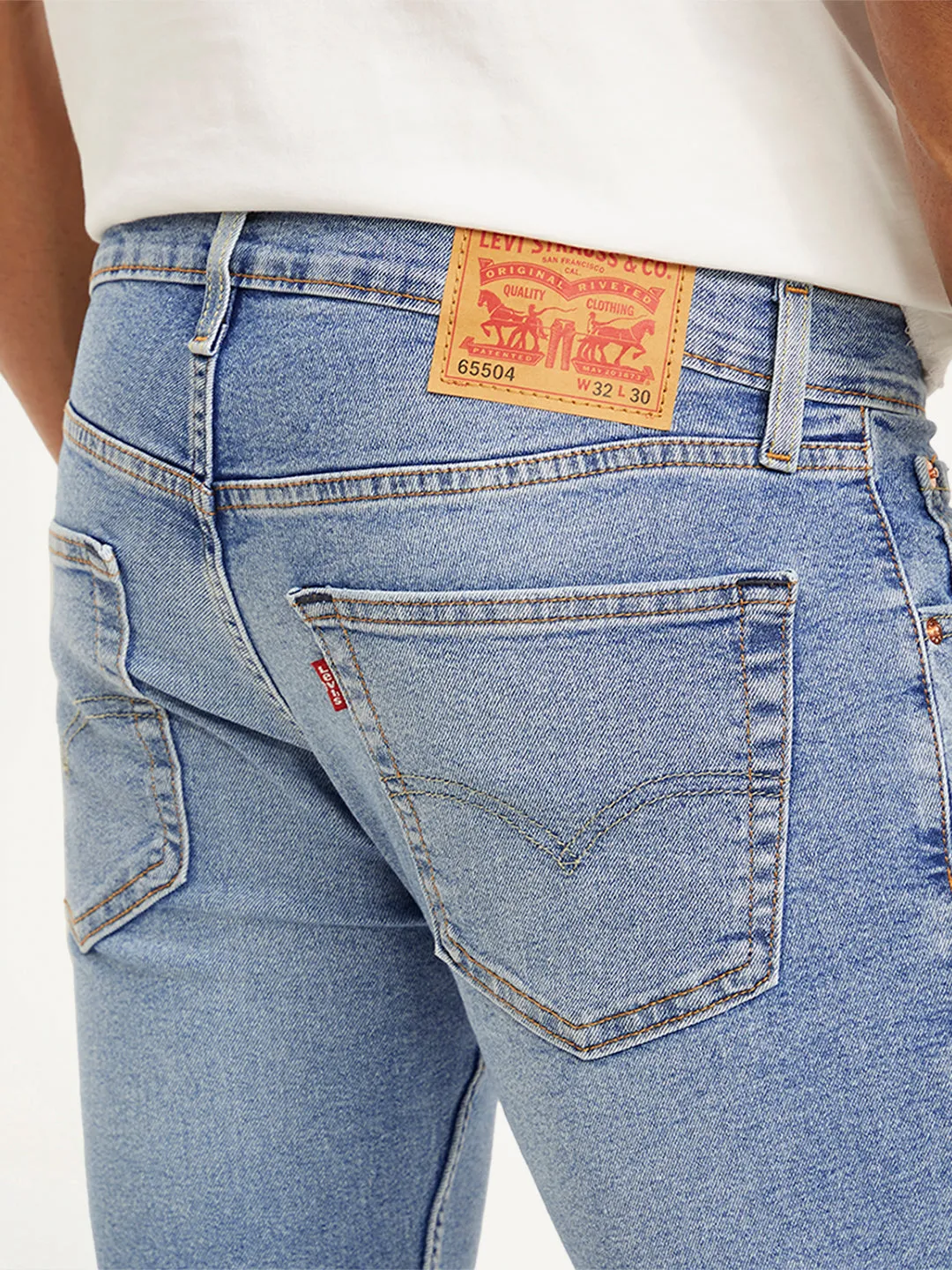 Men's 65504 Skinny Fit Light Blue Jeans