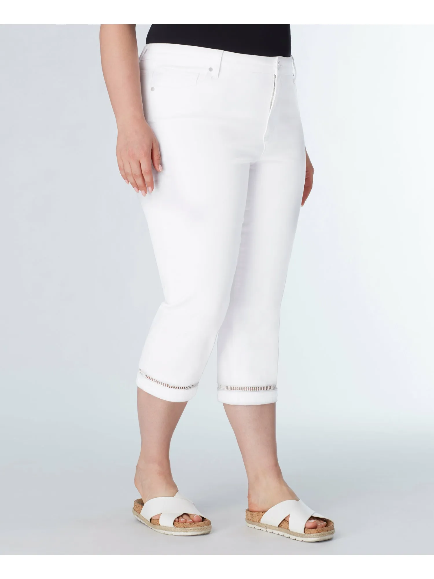 Signature Capri With Crochet Detail - Plus