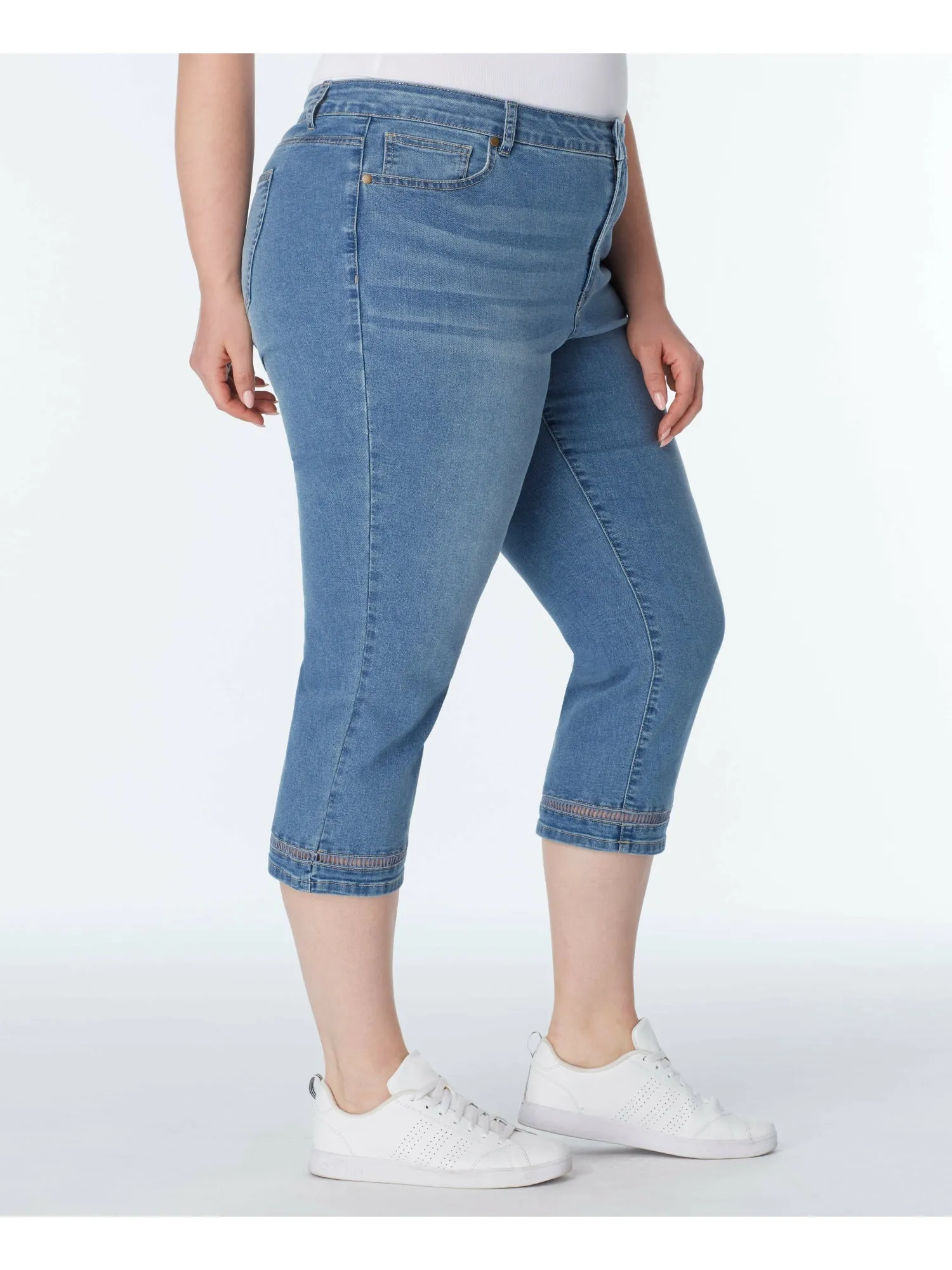 Signature Capri With Crochet Detail - Plus