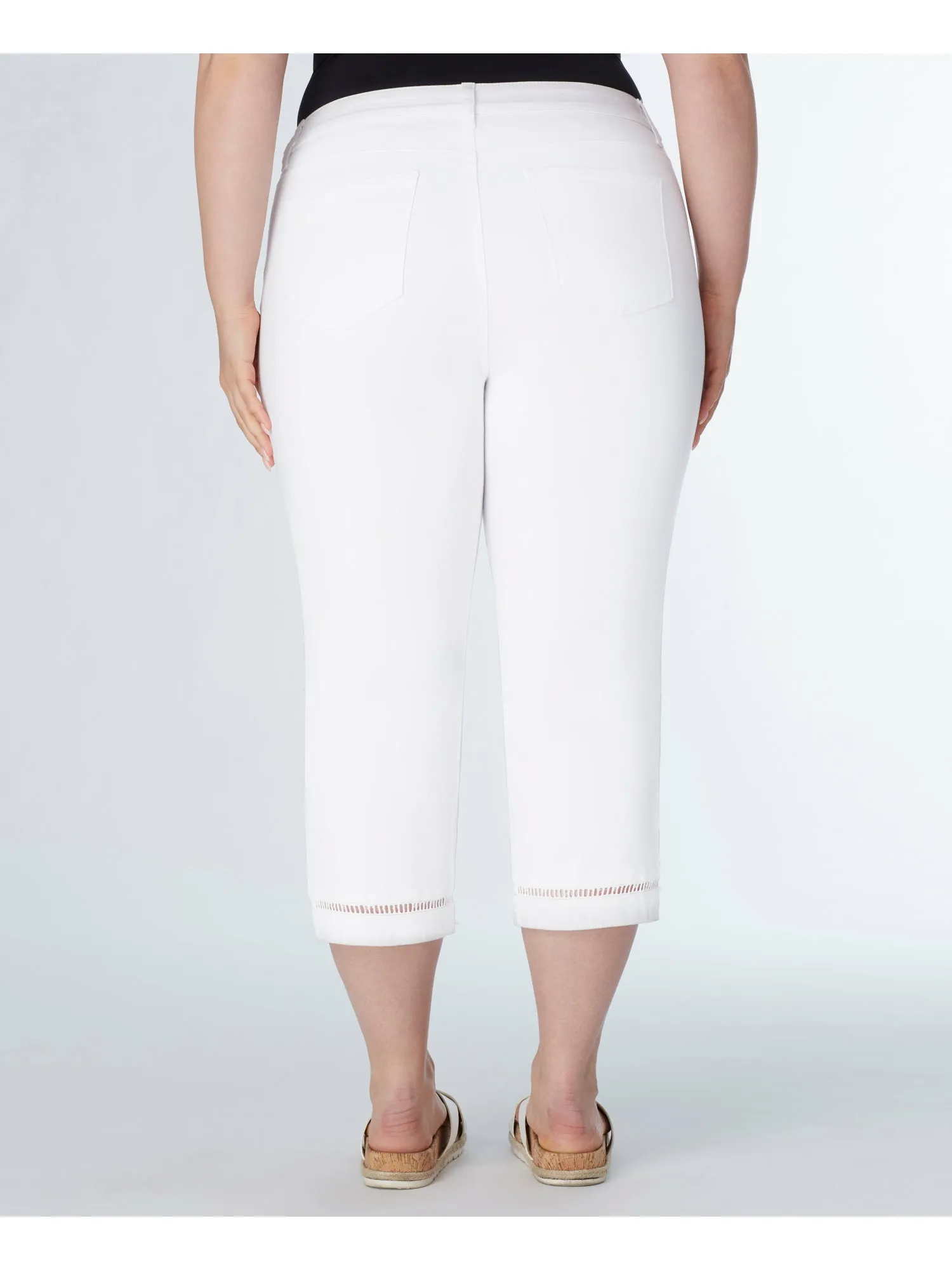 Signature Capri With Crochet Detail - Plus