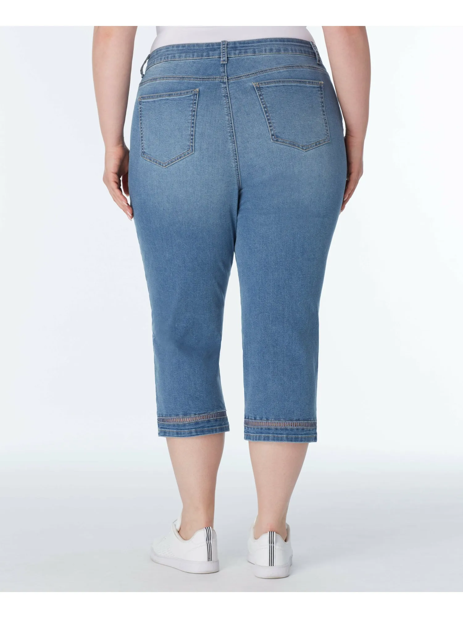 Signature Capri With Crochet Detail - Plus